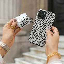 Burga iPhone 16 Pro Hoesje