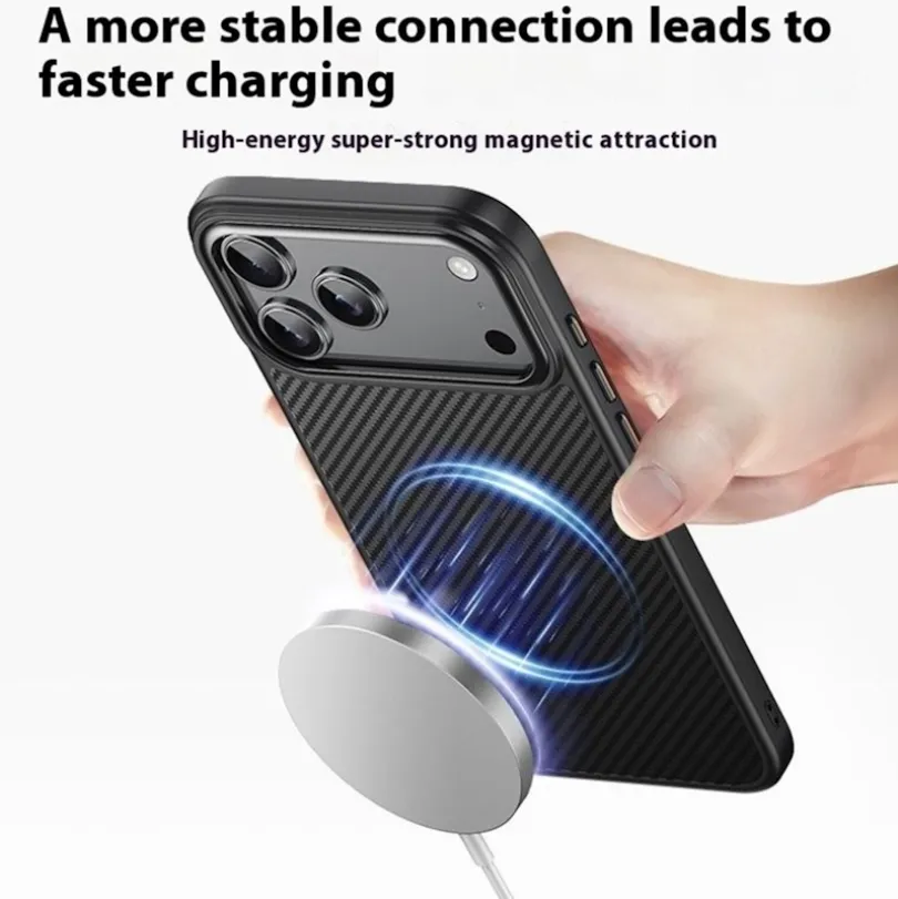 Mocaa Apple iPhone 17 Pro Max Slim Carbon Pantser MagSafe Case