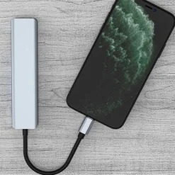 Mocaa 7-in-1 USB-C Docking Station