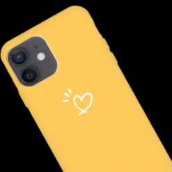 Mocaa iPhone 12 (Pro) Love Heart Case