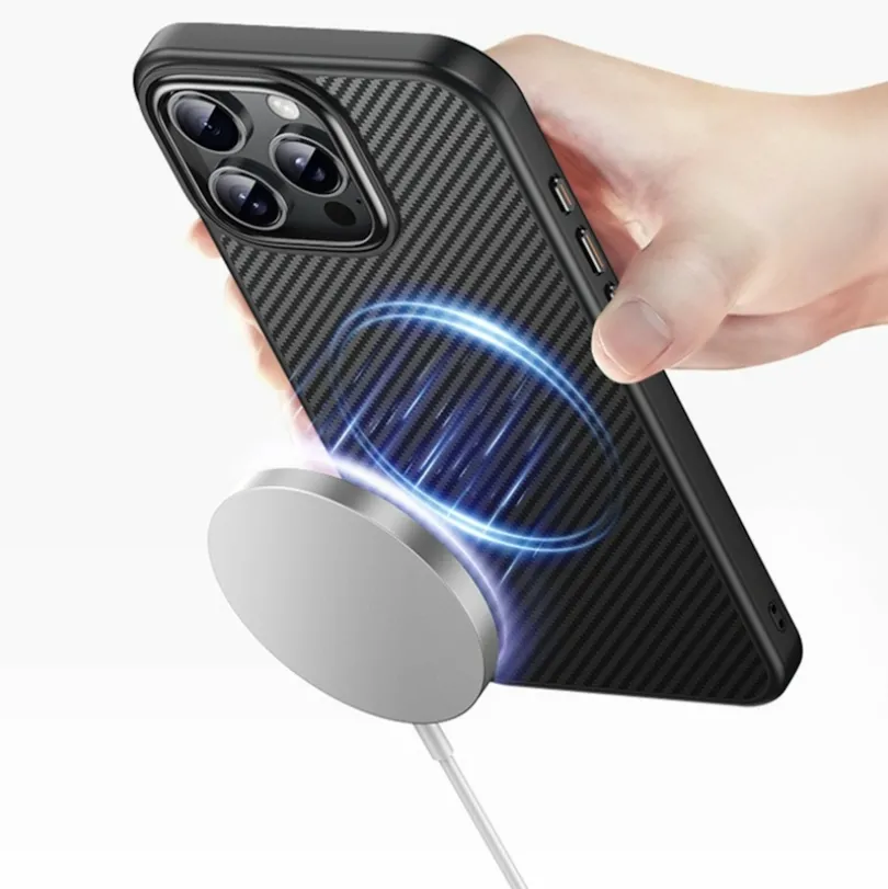 Mocaa iPhone 16 Pro Slim Carbon Pantser MagSafe Case